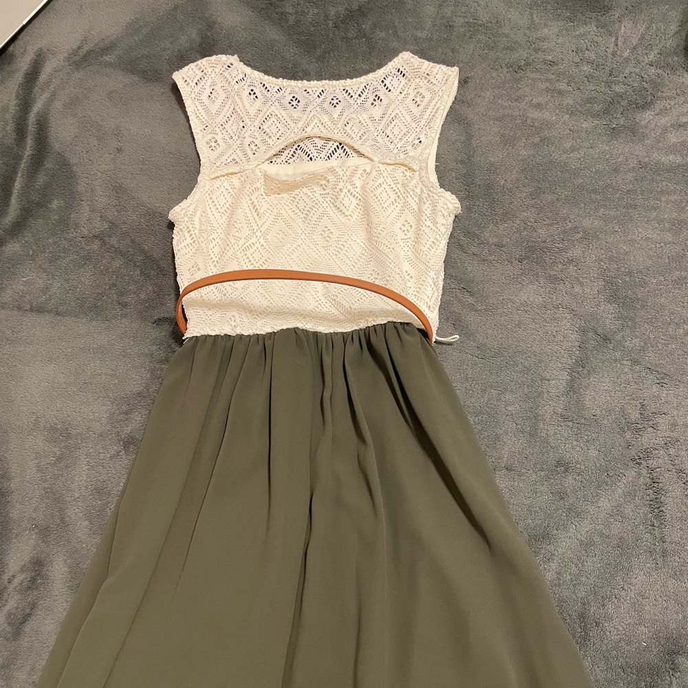 Xs lace/green dress